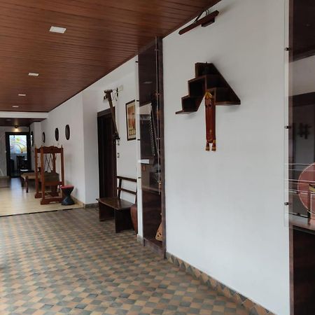 Hotel Mudra Midtown Suites & Rooms Kalasa Екстер'єр фото