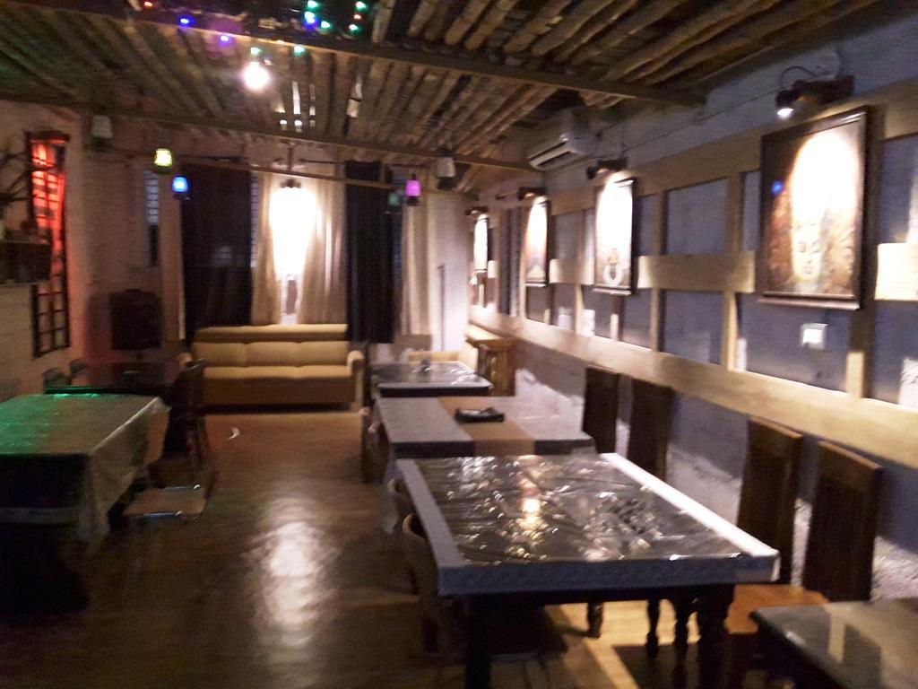 Hotel Mudra Midtown Suites & Rooms Kalasa Екстер'єр фото